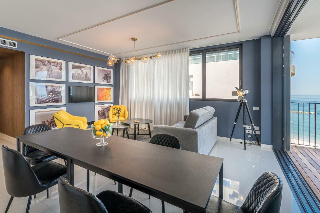 Front Of Beach - Luxurious Residence テル・アビブ エクステリア 写真
