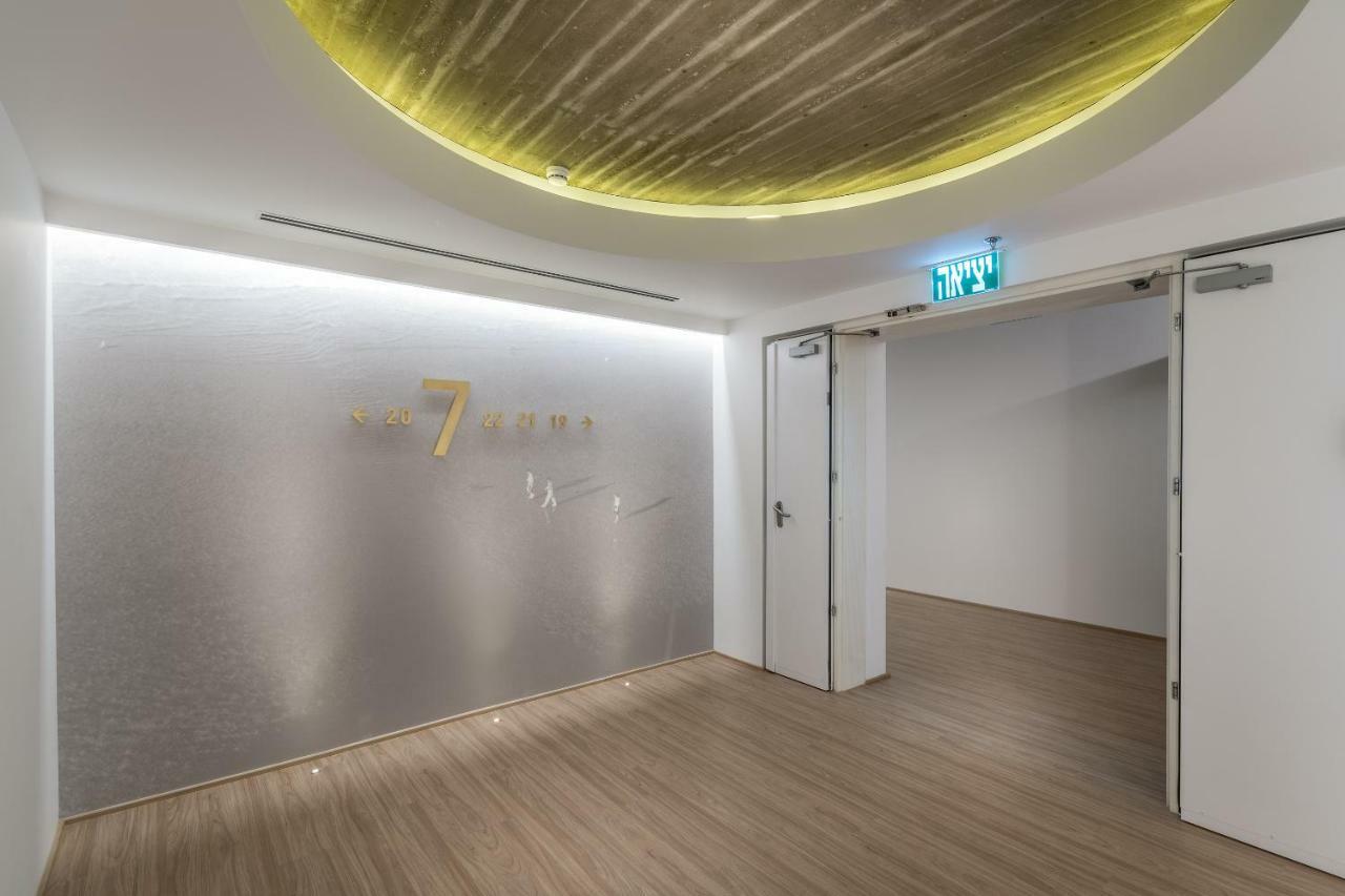 Front Of Beach - Luxurious Residence テル・アビブ エクステリア 写真